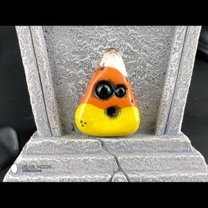 Candy Corn Halloween Pendant (Scared)